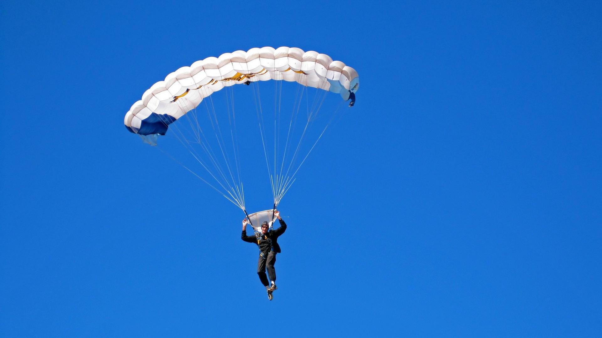 星空体育在线-心跳瞬间：最令人心惊肉跳的比赛回顾，心跳跳的猛